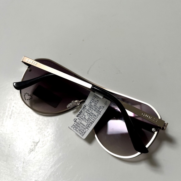 New Original GUESS Aviator Wrap Sunglasses GO00039 Rimless Rhinestones Heart - Picture 6 of 8
